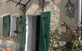 La Maison Des Soleils