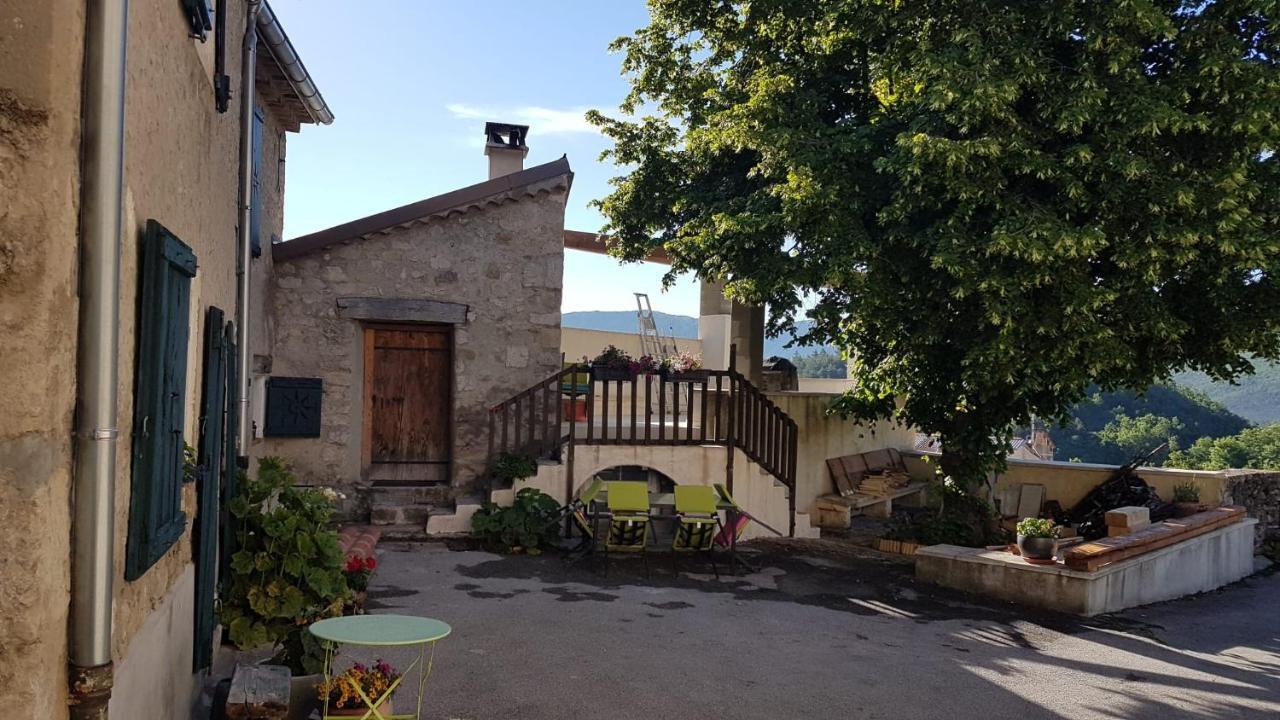Apartmán La Maison Des Soleils Soleilhas Exteriér fotografie